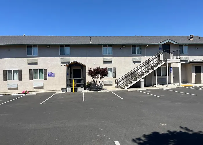 Western Motel